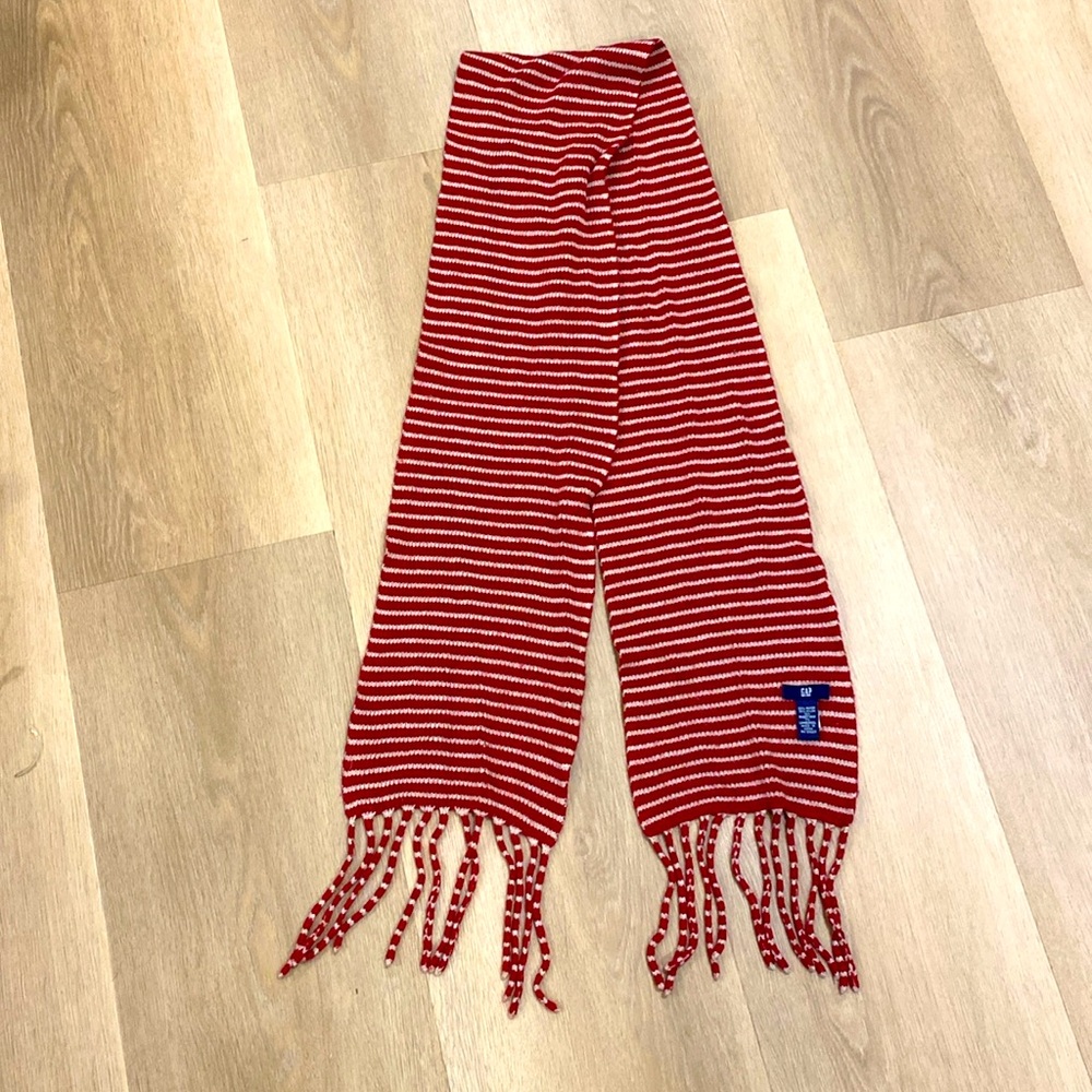 2003 Y2K GAP Red and White Striped Knitted Scarf Rabbit Hair & Lambswool